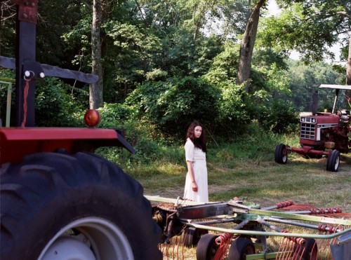 Here are some photos of me with some tractors that @brunoroids took in July of 2016 outside of Phill