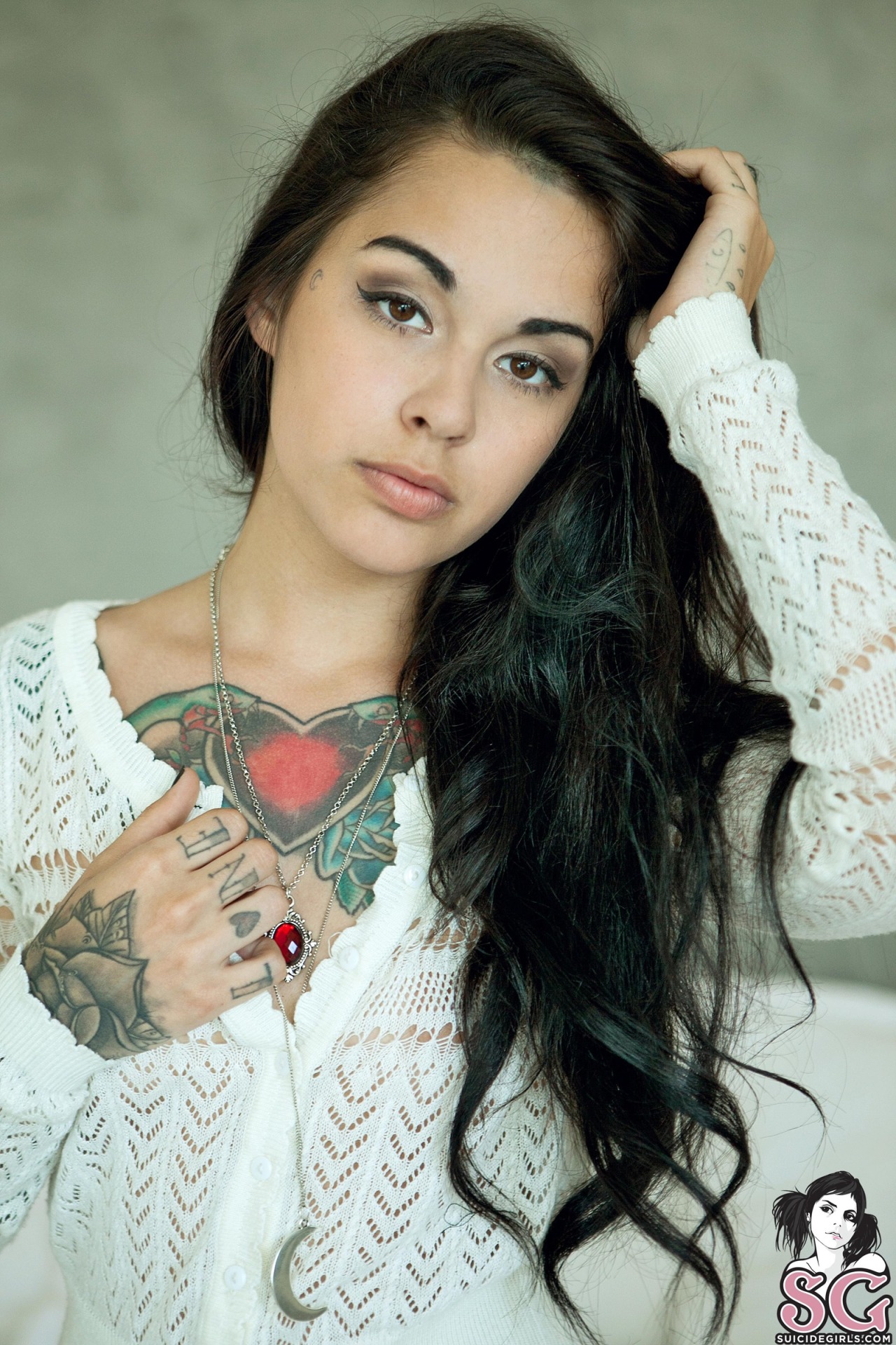 allsuicidegirls:  Illusion [part 1/5]  Shes beautiful
