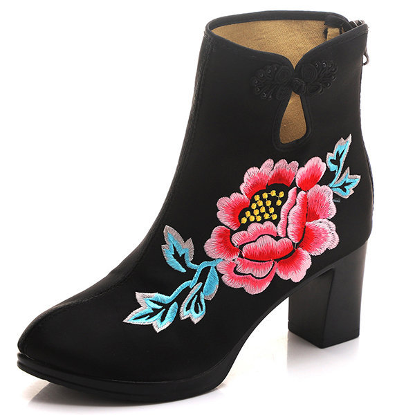 Large Size Women Pointed Toe Embroidered Lace Up Block Heel Short Boots