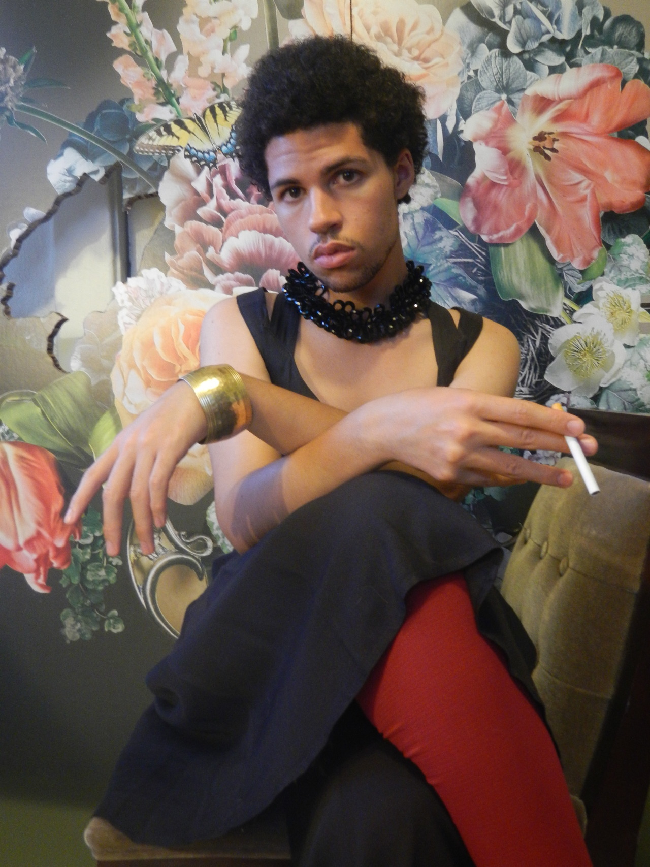 marfmellow:  eclipsed-wren:  This look is entirely of my mama. Upon seeing the strawberry