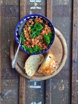 veganfoody:  Farro Chickpea Mushroom and Kale Stew 