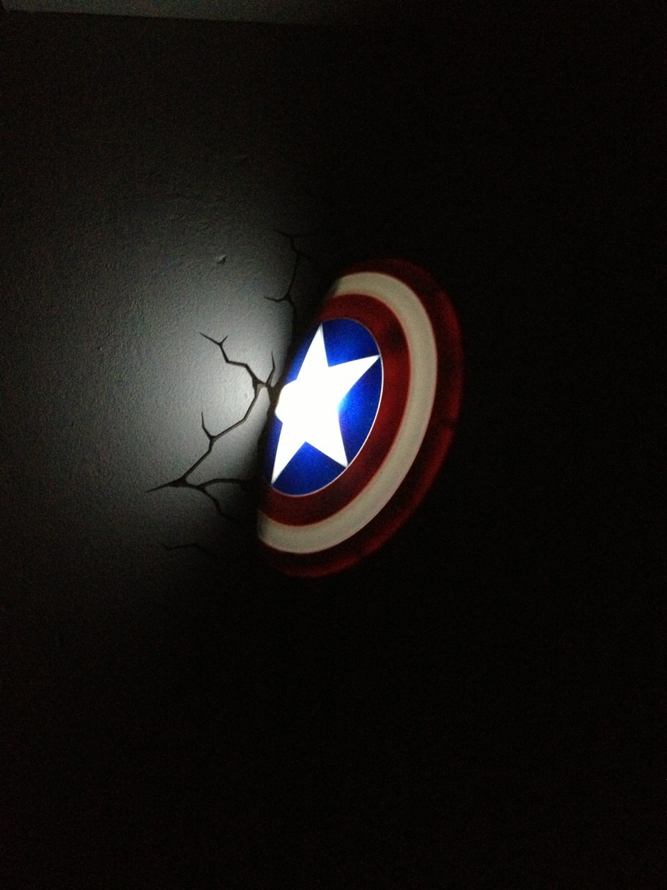 vvendybird:  Hung up my new nightlight today.   I. NEED. THIS!