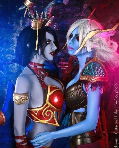 Queen of Pain Or Vengeful Spirit #Dota2Cosplay by Daria and Ekaterina