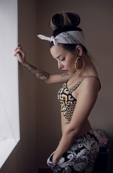 0bscuresky:  dzy-cloud:  忍者  skate/urban blog