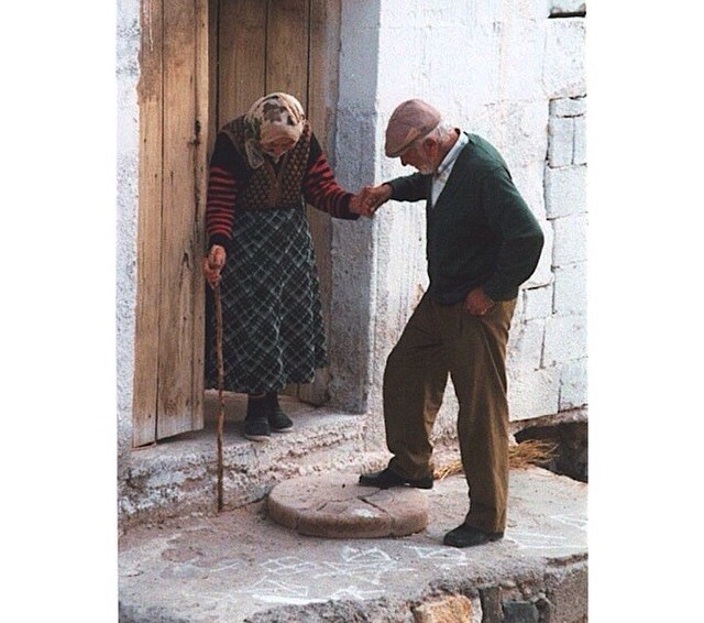 mesutmacutay:  sevmek sevilmek güzel şey be kardeşim