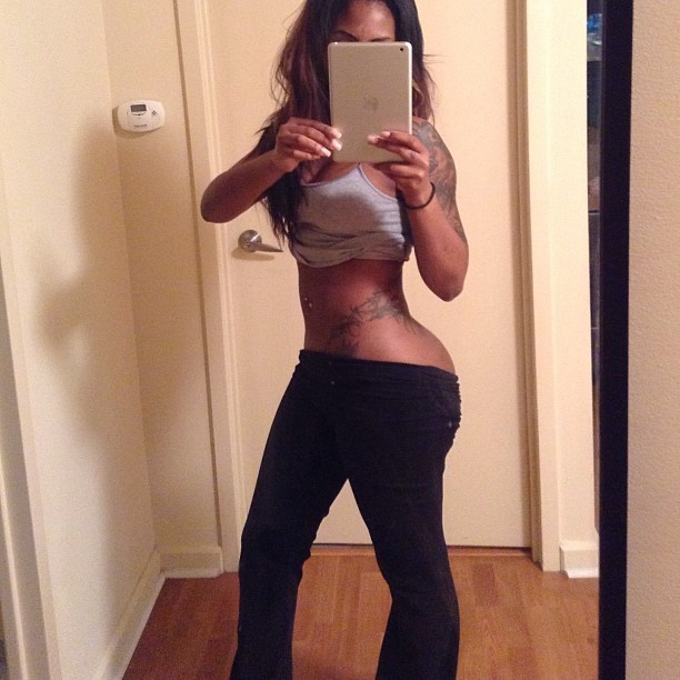 dalandofmilkandhoney:  Lee Milly  