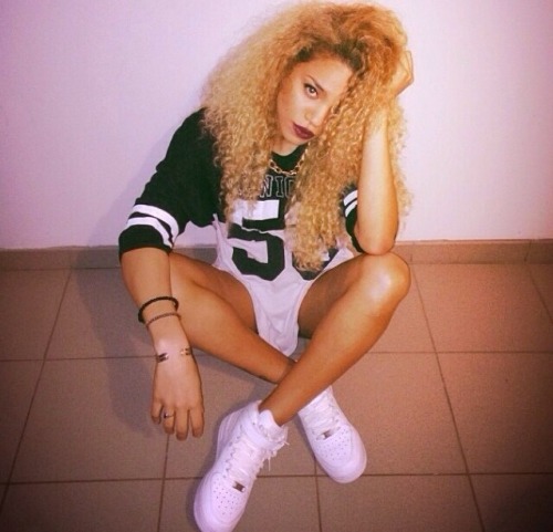 itscvthiaofficialxo:  CVTHIA $$$