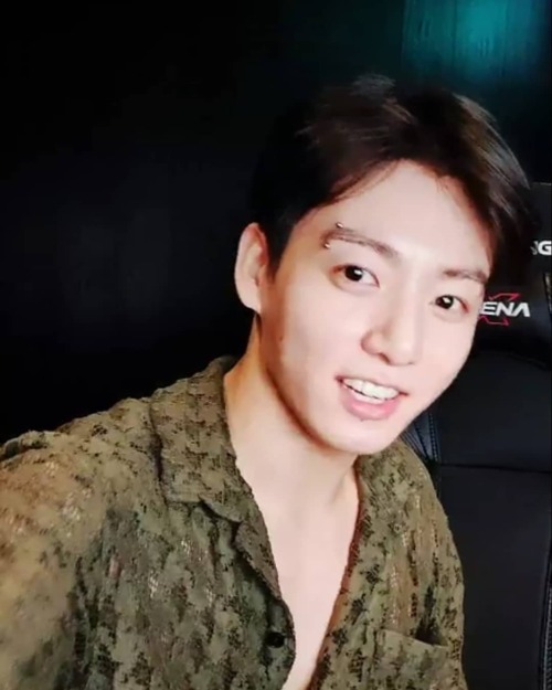 WHAT THE FUCK JEON JUNGKOOK!?