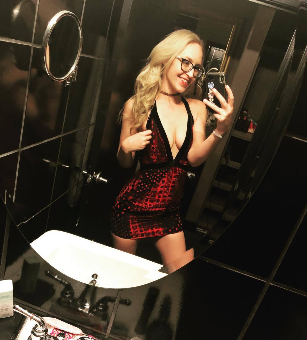 iamgingerbanks:   The shortest dress I have ever worn😊❤️  Thanks to the tumblr