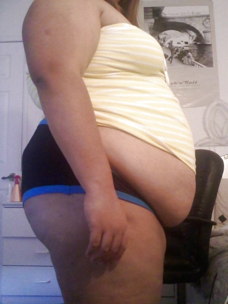 fathungryssbbwwhales:  Wanna fuck a horny bbw? - CLICK HERE! 