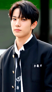 Introducing, Lee Heeseung Ethan Lee From Enhypen