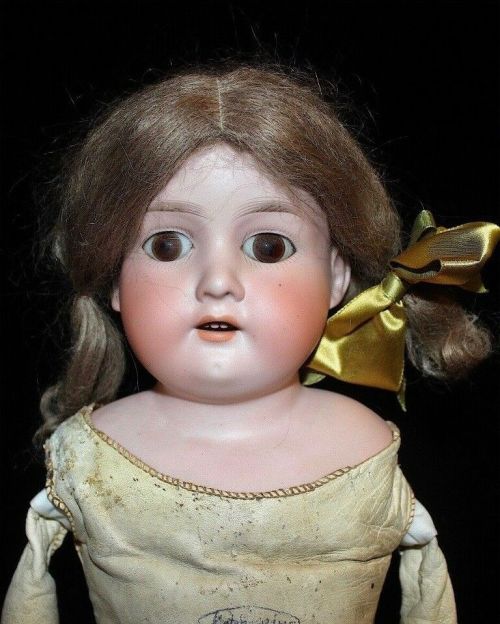 1894 Armand Marsellie Doll “Katherina”