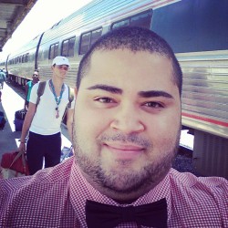 Cjriveralopez:  Al Fin En Orlando …. Ese Viaje En Tren Fue Eterno!!!!!  (En Orlando