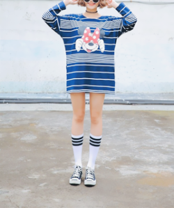 hanae-ichihara:  ☆ Blue Cartoon Horizontal Stripe Lingline Sweatshirt ☆ 