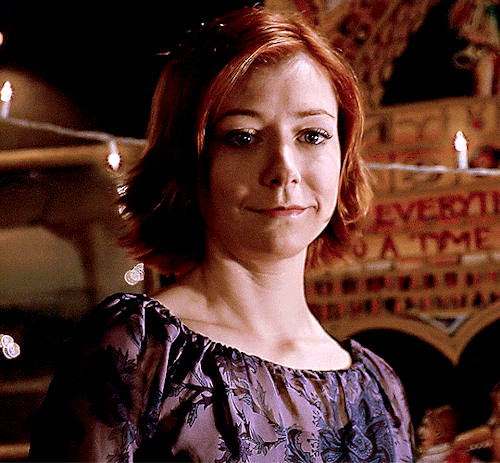 BUFFY THE VAMPIRE SLAYER (1997-2003)| S04E16 Who Are You?
