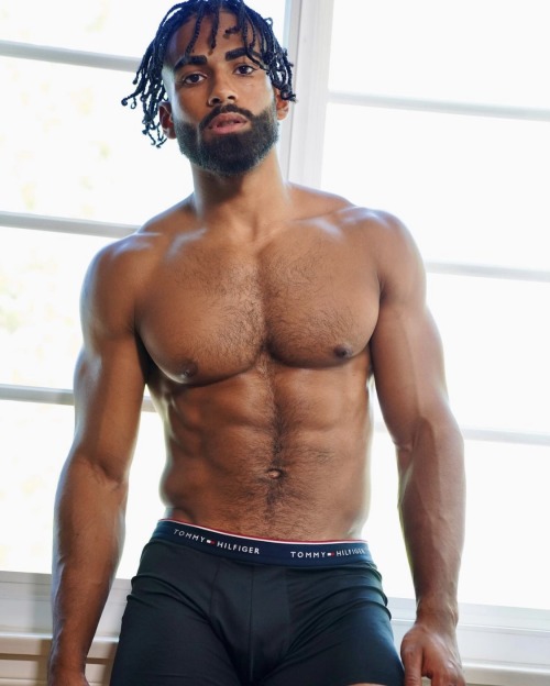 dobrahreloaded:  Shomari Francis