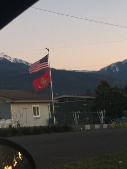 Thought this was a good random shot last night, gotta love spotting a fellow marines house