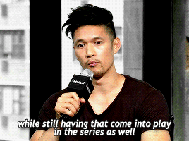 raphaelbane:harry giving a sneak peak to whats in store for magnus in season 2 of “shadowhunters”