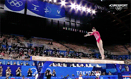 lobaznyuk: Tang Xijing takes the silver medal at the 2020 Tokyo Olympics balance beam finals 