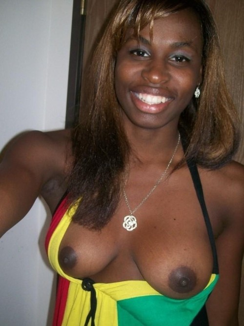 sessonero:  ebonyhomemade:  See more ebony homemade at BlackTeenUploads.com    Just casually fucking myself on the floor with my sox on. Night tumblr xxx 
