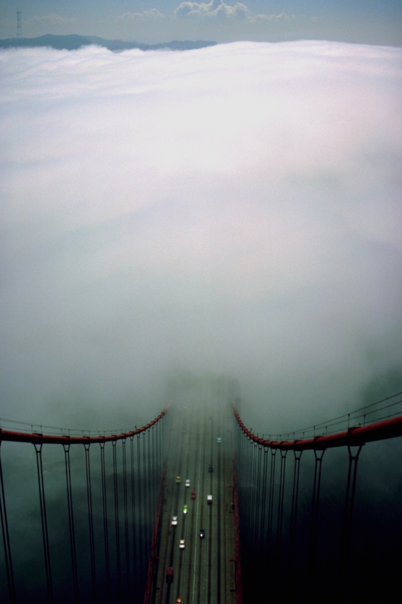 0rient-express:   Golden Gate | by Alex Jones.      