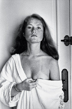 Brodydangeldorpher: Mubiblog: Isabelle Huppert Posing For Helmut Newton In Cannes