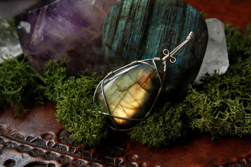 90377: this stunning green and gold labradorite pendant is available at my etsy shop.