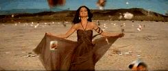 chashmishh:  Endless List of Music Videos I Love A Year Without Rain - Selena Gomez