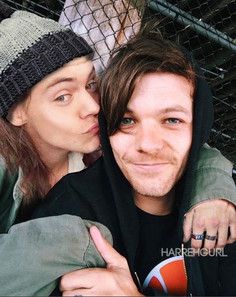 harrehgurl:Cuties - Larry manip ?/25