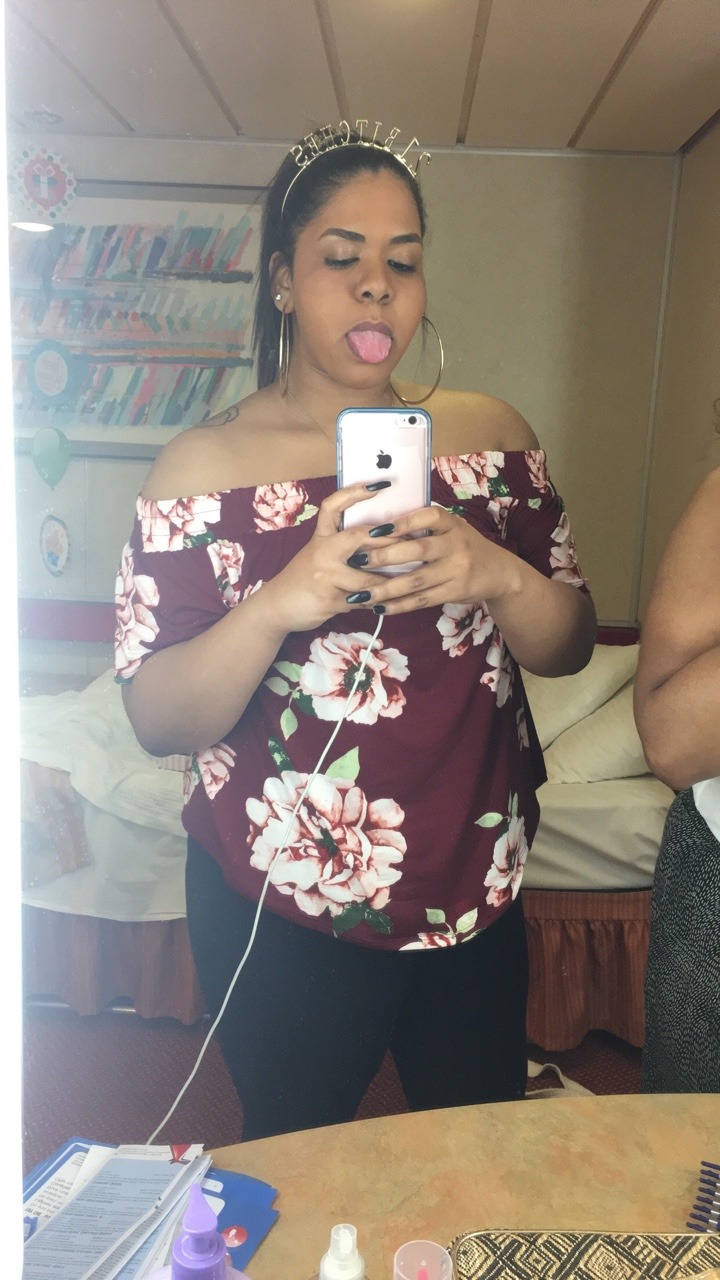 g0rditabella:  karlanthonisha:  g0rditabella:Just some pics from my birthday vacation😘😛