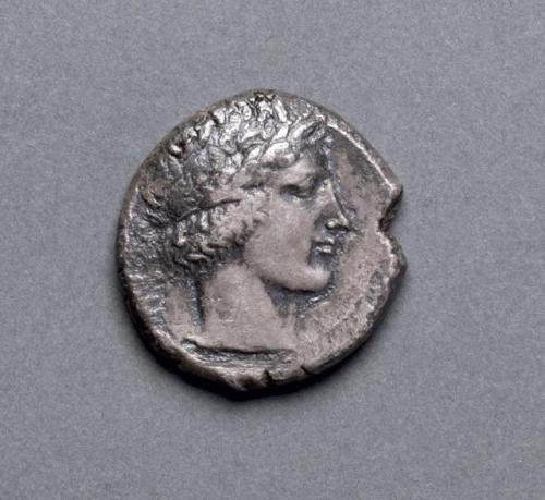 cma-greek-roman-art: Tetradrachm: Apollo (obverse), 466, Cleveland Museum of Art: Greek and Roman Ar