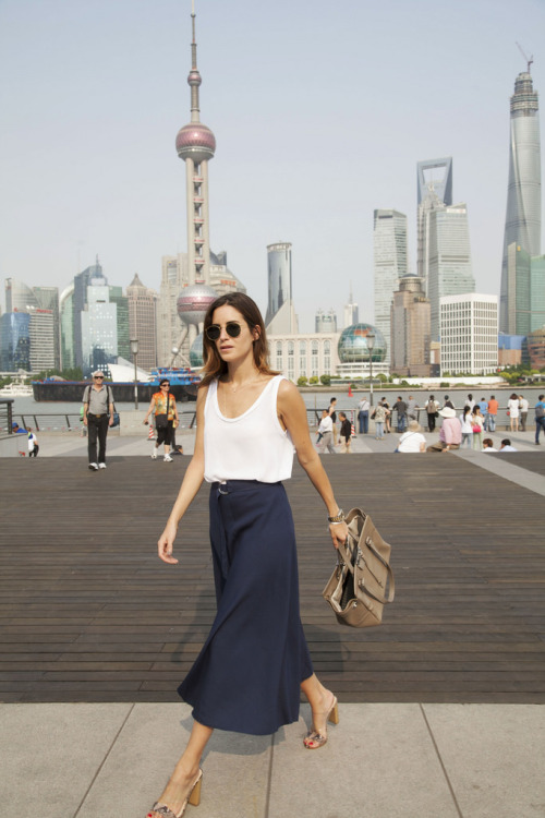 ✮Gala Gonzalez (AMLUL.COM) in Shangai wearing: Top and skirt by Zara Jimmy Choo bag Guess shoes