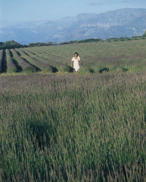 himneska:Mémoire. Nora Attal photographed