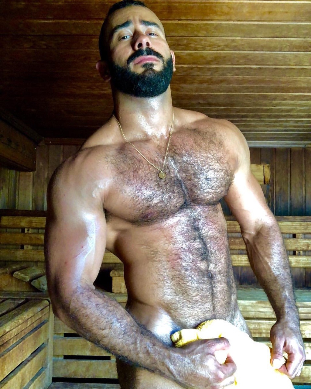 cozu325:  beardburnme2:  Guessrey instagram   I1811-Guessrey (Alejandro Wolf) 