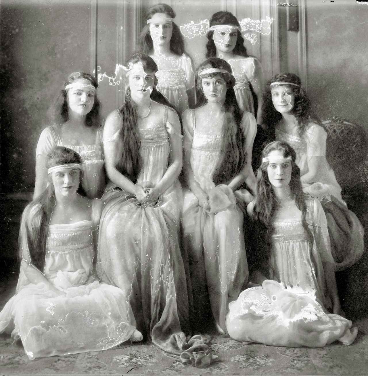  Strangely, and beautifully, oxidized photo of several young ladies, c.1915  via