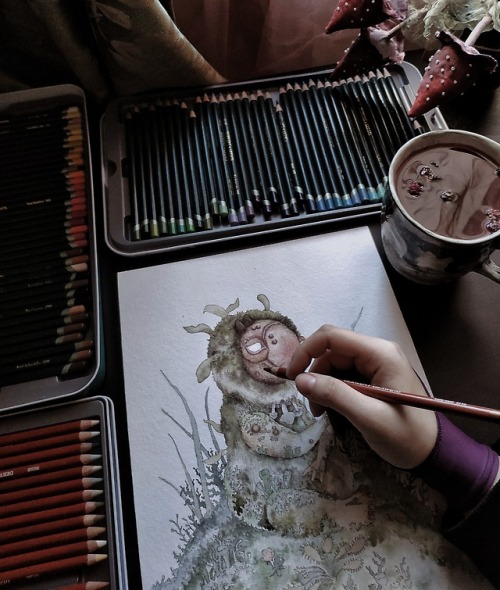 Creator of the dolls -  instagram.com/bakenekoodessa  instagram.com/mossbeast