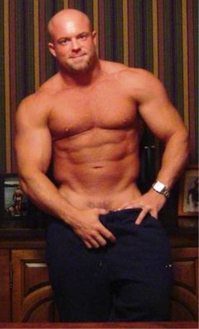 dirtysouthernbloke: Luke Garrett