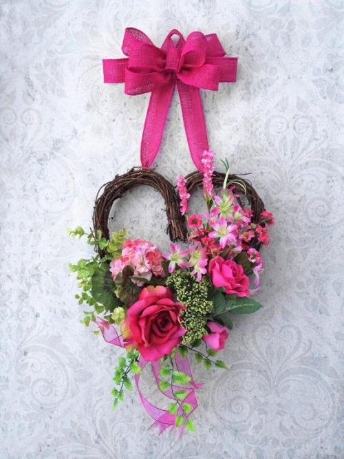 XXX Wreaths of love photo