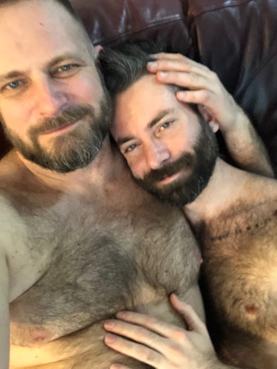 realmenfullbush:  Met up with a cute furry otter right after he was home from the