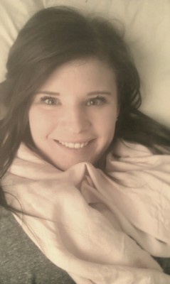 I wish I could stay in bed alll day and watch