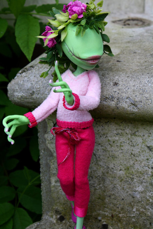 thedollnerd:Monster High Plant Girl custom by cimmerianwillow