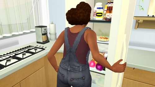 This one’s just a shoutout to @lazyduchess’ Reworked Fridge Leftovers mod which I’ve had in my game 