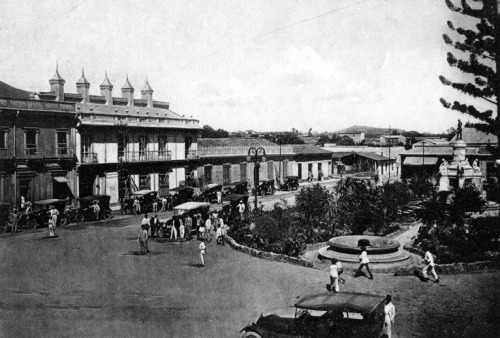 Plaza Morazán, centro de San Salvador, 1924.