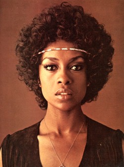 habitantes-oazj:  Author - Jerry Davis © - A portrait of Lola Falana for Evergreen Review,1971 Evergreen 