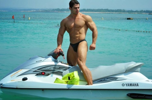 ROUGH GUIDE TO MEN