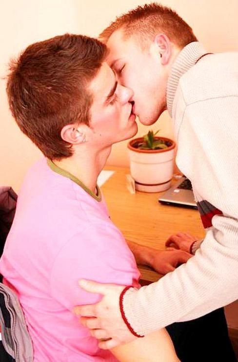 lovehouse:   ❤♂Just Gay Couples♂❤  ❤Lovehouse❤  