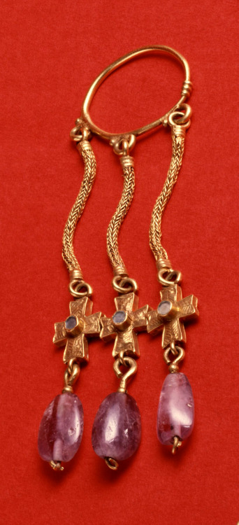 Byzantine 6th century earring