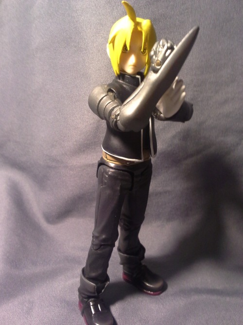 hobojoe007:Square Enix: Play Arts - Edward ElricI couldn’t have Alphonse without Edward, and luckily
