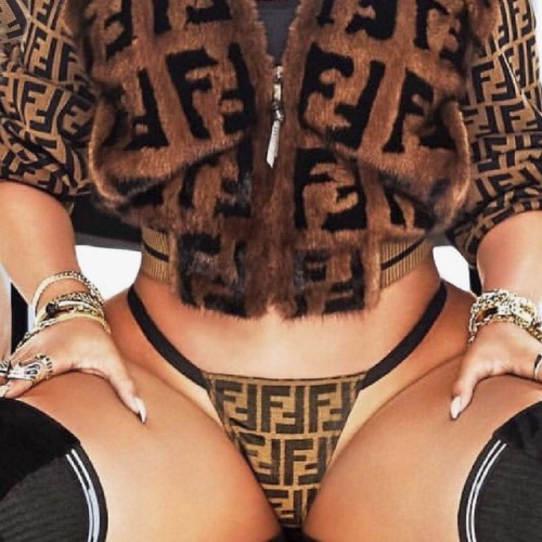itsteamminajbitch:  ~