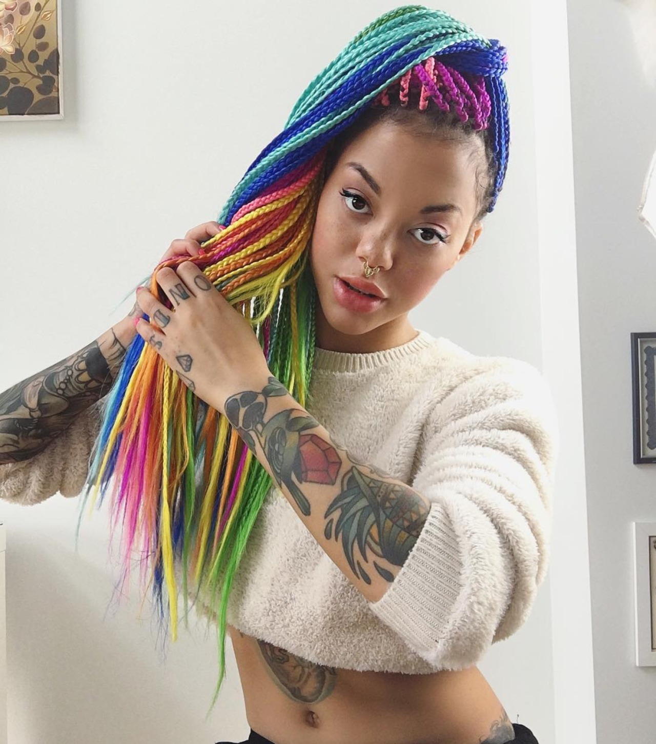 strangersneedlove: @miryamlumpini 🌈 